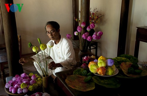 Thanh Tien paper flowers village in Hue - ảnh 14